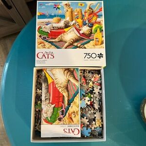 Cats Beach Puzzle - 750 Pieces